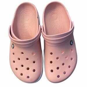 Unisex Crocs sandals NEW ! Men’s 7 Women’s 9